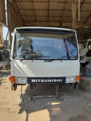 ขายหัวสิบล้อ Mitsubishi พร้อมใช้งาน อุปกรครับชุดราคา 65000 บาท