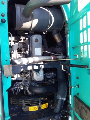 รถขุดนอกนำเข้า ยี่ห้อ kobelco- sk130ur-1e  รถนอกนำเข้าจากญี่ปุ่นยังไม่ได้ใช้งานในไทย มีแอร์ มีใปมีดผานหน้า มีเกี๊ยะยาง  รถพร้อมใช้งาน  ราคา995 ,000บาทเท่านั้น ..ที่ปทุมนี้นี่เอง.. สนใจคลิ๊ก 081-989-1989 หรั่งครับ