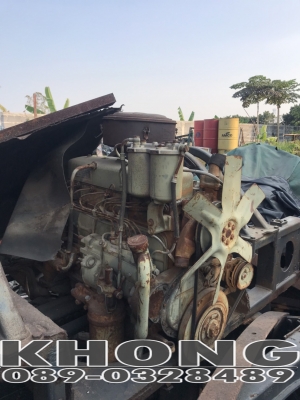 ขายด่วน เครื่อง 6สูบ ben140 แรง ไม่มีเกียร์ ไม่มีใบ เครื่องแห้งงเลย ขาย 23000 บาท