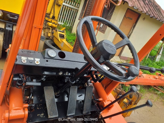 ขายรถยกโฟล์คลิฟท์Toyota - 4FD25 ขนาด 2.5 ตัน เสาสูง 4 เมตร เกียร์ธรรมดา เครื่องยนต์โตโยต้า2L เชื้อเพ