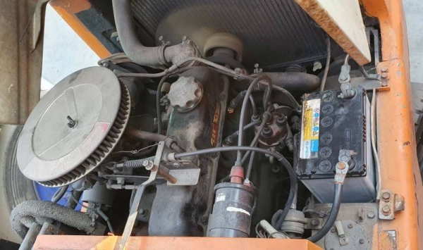 ขายด่วน55,000บาทรถยกTOYOTA4FG10ยก1ตันเสาสูง3เมตรรถนอกสวยๆนำเข้ามาใหม่จากญี่ปุ่นยังไม่เคยใช้งานในเมืองไทยเลย