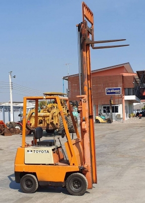 ขายด่วน55,000บาทรถยกTOYOTA4FG10ยก1ตันเสาสูง3เมตรรถนอกสวยๆนำเข้ามาใหม่จากญี่ปุ่นยังไม่เคยใช้งานในเมืองไทยเลย