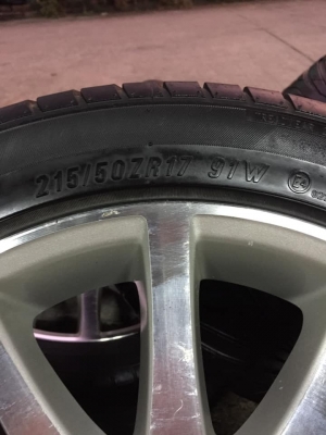 ล้อโตโยต้าวิช ขอบ17+แม็กซิส215/50/17ปี2111 ล้อสวยยางดอกแน่นๆ โทร.0879050181.ส่งได้ครับ