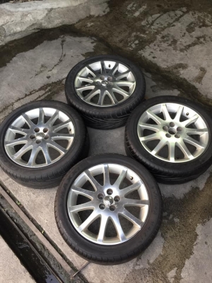 ล้อโตโยต้าวิช ขอบ17+แม็กซิส215/50/17ปี2111 ล้อสวยยางดอกแน่นๆ โทร.0879050181.ส่งได้ครับ