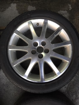 ล้อโตโยต้าวิช ขอบ17+แม็กซิส215/50/17ปี2111 ล้อสวยยางดอกแน่นๆ โทร.0879050181.ส่งได้ครับ