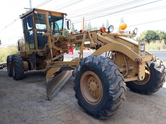 ขายรถเกรด CAT 140G72V146XX สวยๆทะเบียน ขายรถเกรด CAT 140G72V146XX สวยๆทะเบียน