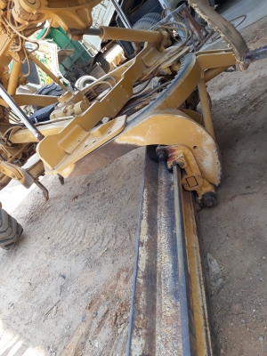 ขายรถเกรด CAT 140G72V146XX สวยๆทะเบียน ขายรถเกรด CAT 140G72V146XX สวยๆทะเบียน