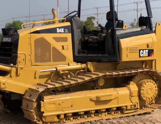 ขายรถดันดิน CAT D4K ปี 2015 (4,XXX ชั่วโมง) นำเข้าเองจากญี่ปุ่น สภาพสวยพร้อมใช้งาน มีVDOการทำงานครับ