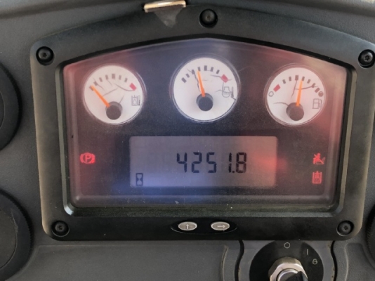 ขายรถดันดิน CAT D4K ปี 2015 (4,XXX ชั่วโมง) นำเข้าเองจากญี่ปุ่น สภาพสวยพร้อมใช้งาน มีVDOการทำงานครับ