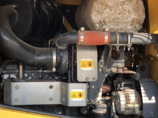 ขายรถตักล้อยาง KOMATSU WA320-6 รถนอกนำเข้าเองจากญี่ปุ่น สภาพสวยพร้อมใช้ มีVDOการทำงานครับ