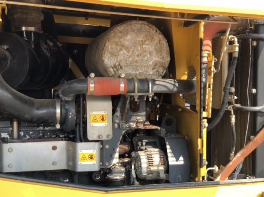 ขายรถตักล้อยาง KOMATSU WA320-6 รถนอกนำเข้าเองจากญี่ปุ่น สภาพสวยพร้อมใช้ มีVDOการทำงานครับ