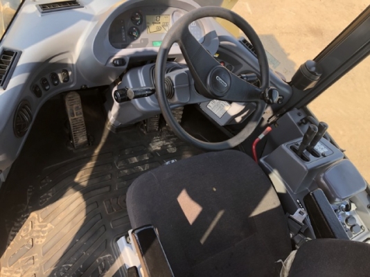 ขายรถตักล้อยาง KOMATSU WA320-6 รถนอกนำเข้าเองจากญี่ปุ่น สภาพสวยพร้อมใช้ มีVDOการทำงานครับ