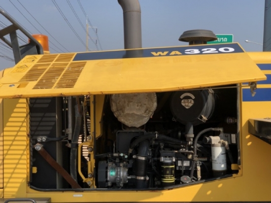 ขายรถตักล้อยาง KOMATSU WA320-6 รถนอกนำเข้าเองจากญี่ปุ่น สภาพสวยพร้อมใช้ มีVDOการทำงานครับ