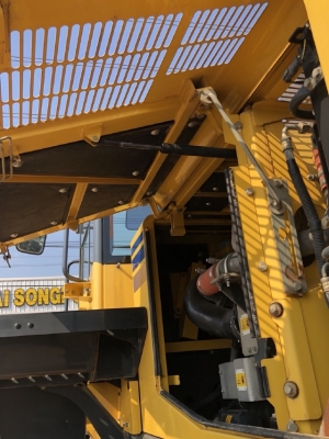 ขายรถตักล้อยาง KOMATSU WA320-6 รถนอกนำเข้าเองจากญี่ปุ่น สภาพสวยพร้อมใช้ มีVDOการทำงานครับ