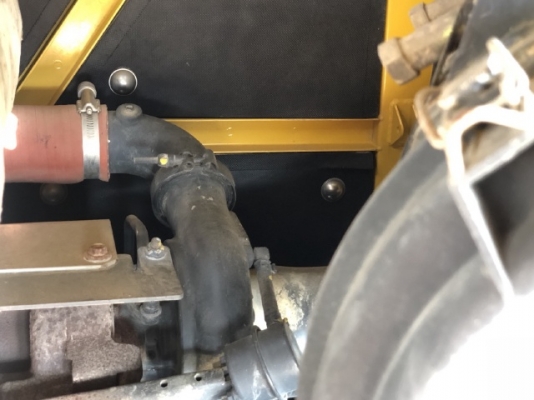 ขายรถตักล้อยาง KOMATSU WA320-6 รถนอกนำเข้าเองจากญี่ปุ่น สภาพสวยพร้อมใช้ มีVDOการทำงานครับ