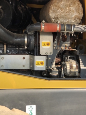 ขายรถตักล้อยาง KOMATSU WA320-6 รถนอกนำเข้าเองจากญี่ปุ่น สภาพสวยพร้อมใช้ มีVDOการทำงานครับ