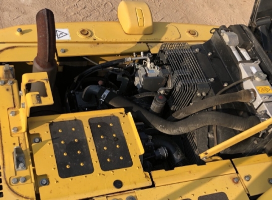 ขายรถขุด KOMATSU PC120-8 ปี 2012 นำเข้าเองจากญี่ปุ่น สภาพสวยพร้อมใช้ มีVDOการทำงานครับ