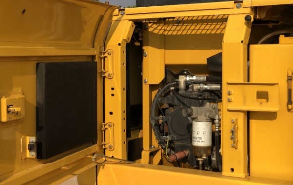 ขายรถขุด KOMATSU PC120-8 ปี 2012 นำเข้าเองจากญี่ปุ่น สภาพสวยพร้อมใช้ มีVDOการทำงานครับ