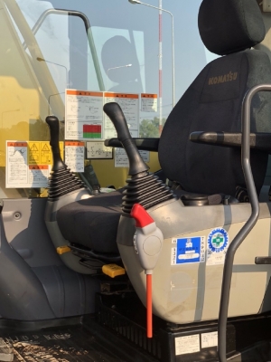 ขายรถขุด KOMATSU PC120-8 ปี 2012 นำเข้าเองจากญี่ปุ่น สภาพสวยพร้อมใช้ มีVDOการทำงานครับ