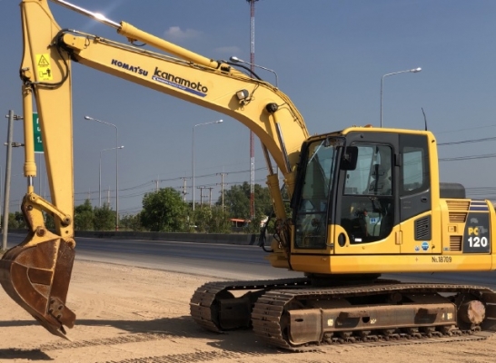 ขายรถขุด KOMATSU PC120-8 ปี 2012 นำเข้าเองจากญี่ปุ่น สภาพสวยพร้อมใช้ มีVDOการทำงานครับ