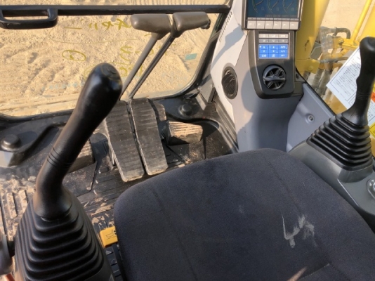 ขายรถขุด KOMATSU PC120-8 ปี 2012 นำเข้าเองจากญี่ปุ่น สภาพสวยพร้อมใช้ มีVDOการทำงานครับ