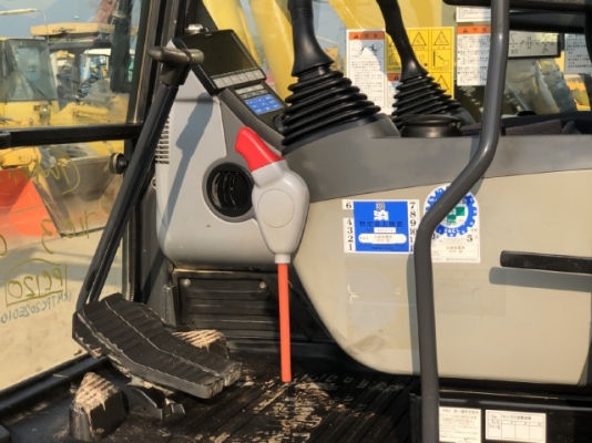ขายรถขุด KOMATSU PC120-8 ปี 2012 นำเข้าเองจากญี่ปุ่น สภาพสวยพร้อมใช้ มีVDOการทำงานครับ