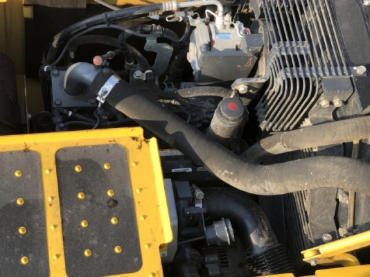 ขายรถขุด KOMATSU PC120-8 ปี 2012 นำเข้าเองจากญี่ปุ่น สภาพสวยพร้อมใช้ มีVDOการทำงานครับ