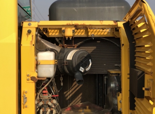 ขายรถขุด KOMATSU PC120-8 ปี 2012 นำเข้าเองจากญี่ปุ่น สภาพสวยพร้อมใช้ มีVDOการทำงานครับ