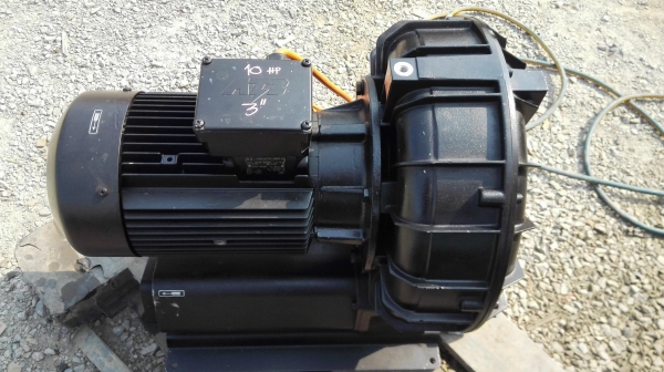 ริงโบลเวอร์เยอรมัน Gardner Denver GERMANY ขนาด 10 HP 2890 RPM 380V ท่อ 3&rdquo; สภาพเหมือนใหม่ เก่าเก็บไม่ได้ใช้