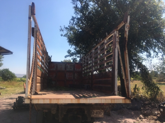 ขายกะบะบรรทุก ยาว6.70เมตร กว้าง2.46เมตร คัสชีกว้าง88ชม 42000บาท