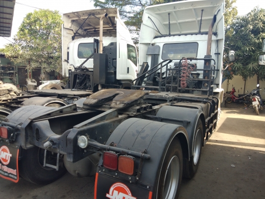 ISUZU GXZ320 ปี48 สิบล้อหัวลาก ISUZU GXZ320 ปี48 สิบล้อหัวลาก
