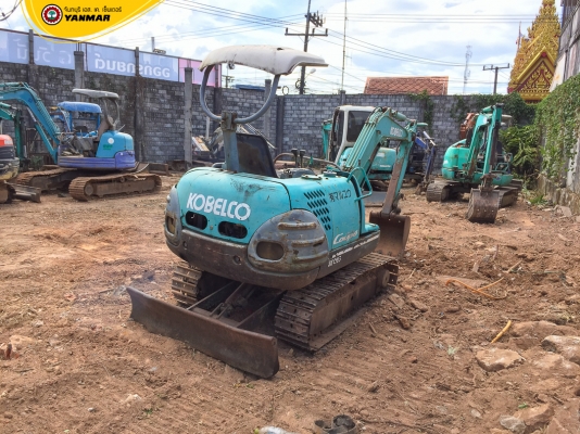รถขุด KOBELCO รุ่น SK025 ขนาด 2.8 ตัน มือสอง