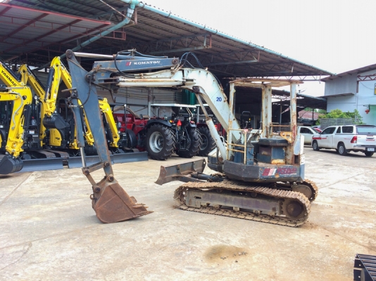รถขุด KOMATSU รุ่น 50UU ขนาด 5 ตัน มือสอง