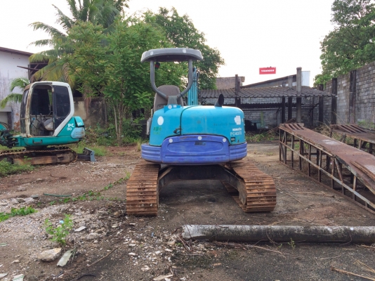 รถขุดเล็ก KOMATSU รุ่น PC40FR ขนาด 4 ตัน
