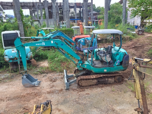 รถขุดเล็ก KOMATSU รุ่น PC35R-8 ขนาด 3.5 ตัน