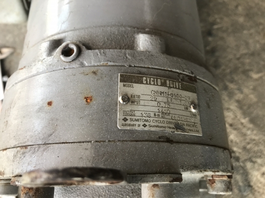 ขายมอเตอร์เกียร์ Cycro drive Sumitomo 1HP. 380V อัตราทด 1:29 made in Japan เพลาออกประมาณ 50รอบต่อนาที สภาพสวย หมุนนิ่ม พร้อมใช้งาน