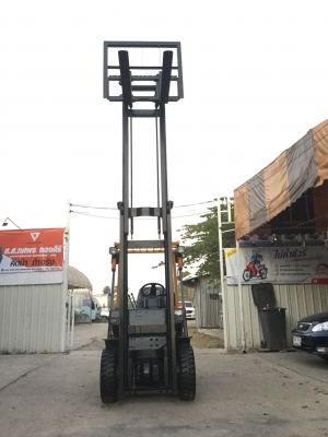 ขาย โฟรคลิฟท์ ที ซี เอ็ม ดีเซล หนัก 2.5 ตัน เสา 4 เมตร ขาย โฟรคลิฟท์ ที ซี เอ็ม ดีเซล หนัก 2.5 ตัน เสา 4 เมตร