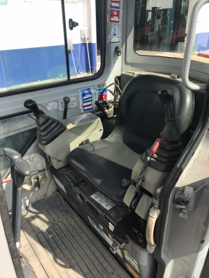 รถขุด KOBELCO : SK40SR-2 PH-03