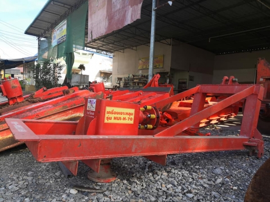 ขายเครื่องเจาะหลุม ใส่M70ขึ้นไป ใช้ครั้งเดียวสภาพ90\% พร้อมใช้  ราคา 33,000 บาท  สนใจสอบถาม 084-9997463