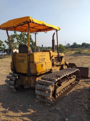 ขาย 175,000 แทรคเตอร์ KOMATSU D20P-5  ใบมีดสไลด์ 6 ทิศทาง มี 2 คัน  เอกสารแจ้งจำหน่าย รถพร้อมใช้ ช่วงล่างดี  รถอยู่ บางปะอิน 064-191-1112