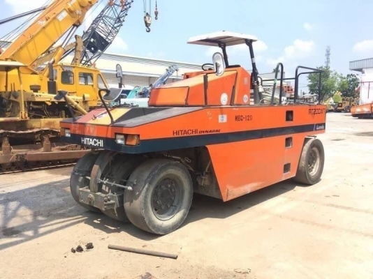 ราคาพิเศษส่งท้ายปี Dynapac RT200WT-C เกียร์ธรรมดา เก่าญี่ปุ่น สภาพดี