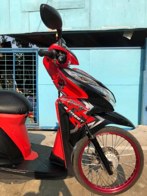 ขายถูก Honda click125i ราคา17,500บาท จดทะเบียนปี2556 เอกสารครบพร้อมโอน ภาษี63 ????ไมล์25,xxx ????รถเ