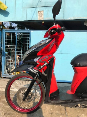 ขายถูก Honda click125i ราคา17,500บาท จดทะเบียนปี2556 เอกสารครบพร้อมโอน ภาษี63 ????ไมล์25,xxx ????รถเ