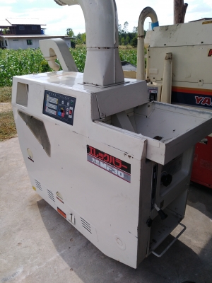 เครื่องสีข้าวกล้องนำเข้าญี่ปุ่นราคาถูกพร้อมใช้งาน