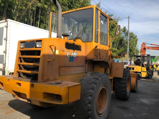 ขายรถตักล้อยาง TCM L16 นำเข้าเองจากญี่ปุ่น สภาพสวยพร้อมใช้งาน ถึงเร็วๆนี้ครับ ขายรถตักล้อยาง TCM L16 นำเข้าเองจากญี่ปุ่น สภาพสวยพร้อมใช้งาน ถึงเร็วๆนี้ครับ