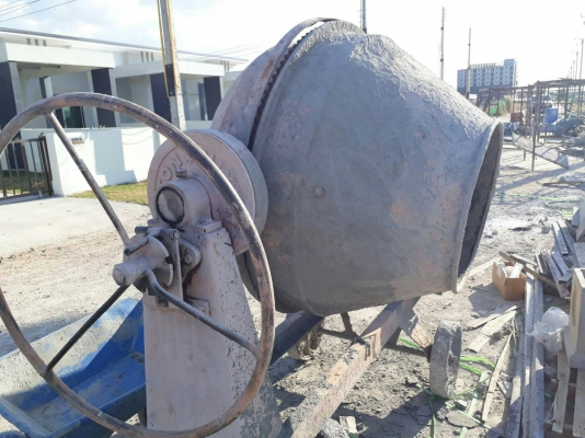 ขายโม่ปูน+มอเตอร์ พร้อมใช้งาน ราคา 15,000.-บาท