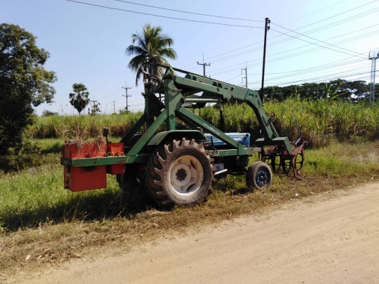 ขายรถคีบ ฟอร์ด 6600 T3ราคา 295000 บาท ขายรถคีบ ฟอร์ด 6600 T3ราคา 295000 บาท