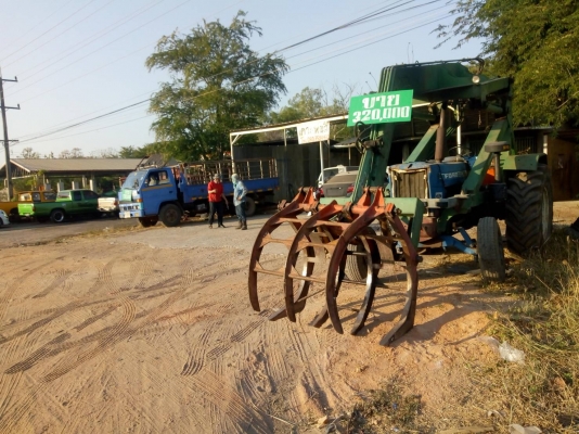 ขายรถคีบ ฟอร์ด 6600 T3ราคา 295000 บาท