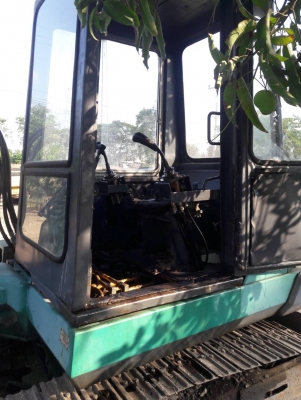 KOMATSU PC40-3 รถใช้งานได้
