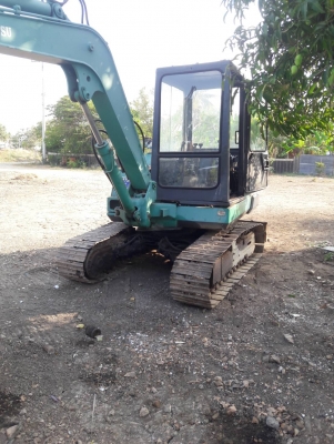 KOMATSU PC40-3 สภาพใช้งานได้